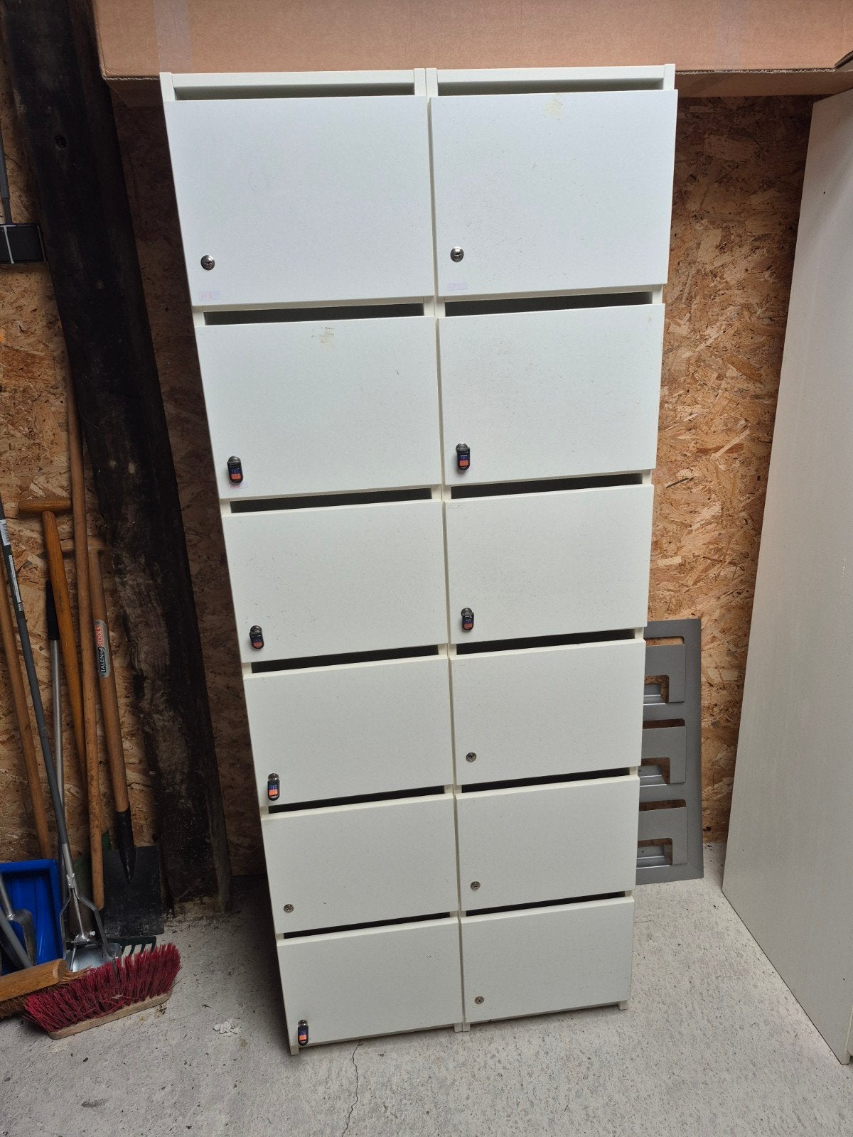 Witte Lockerkast met 5 Vakken., Huis en Inrichting, Ophalen of Verzenden, Gebruikt, Modern, functioneel