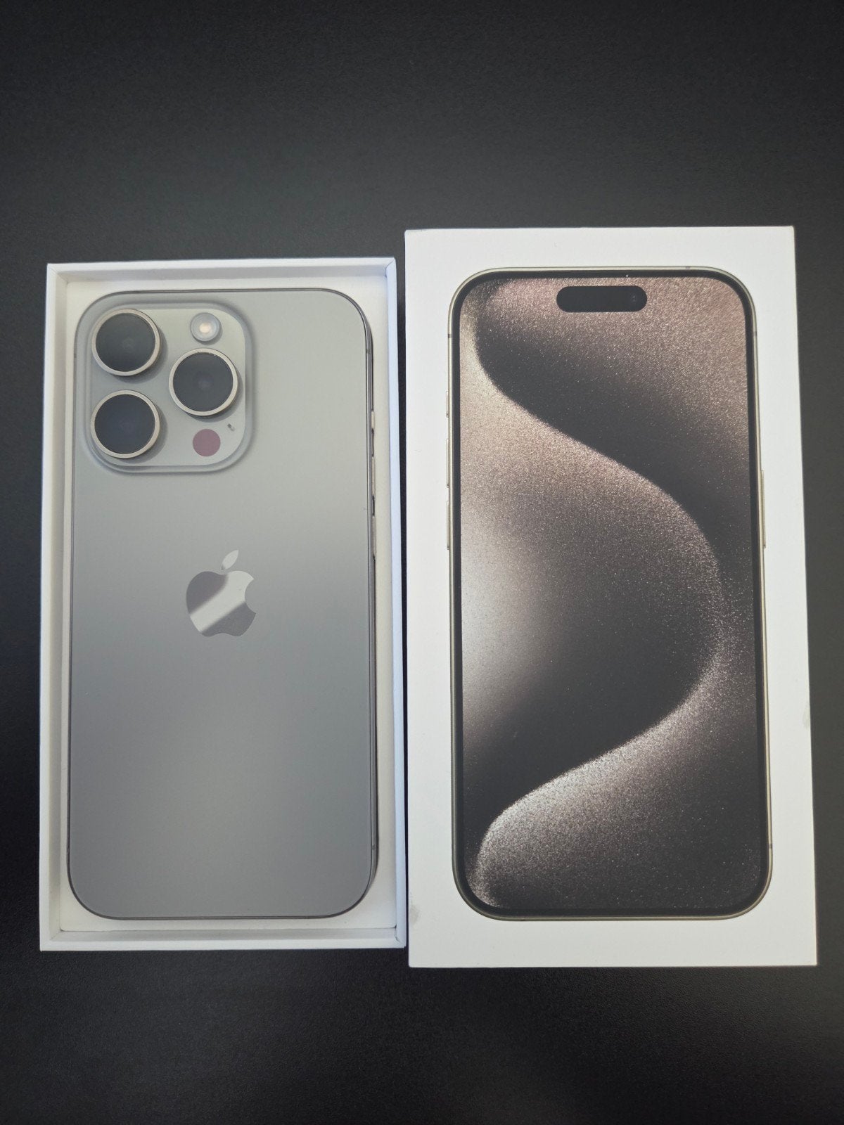 iPhone 15 Pro 128GB Titanium - Schadevrij, Telecommunicatie, Mobiele telefoons | Apple iPhone, 128 GB, 88 %, Ophalen of Verzenden