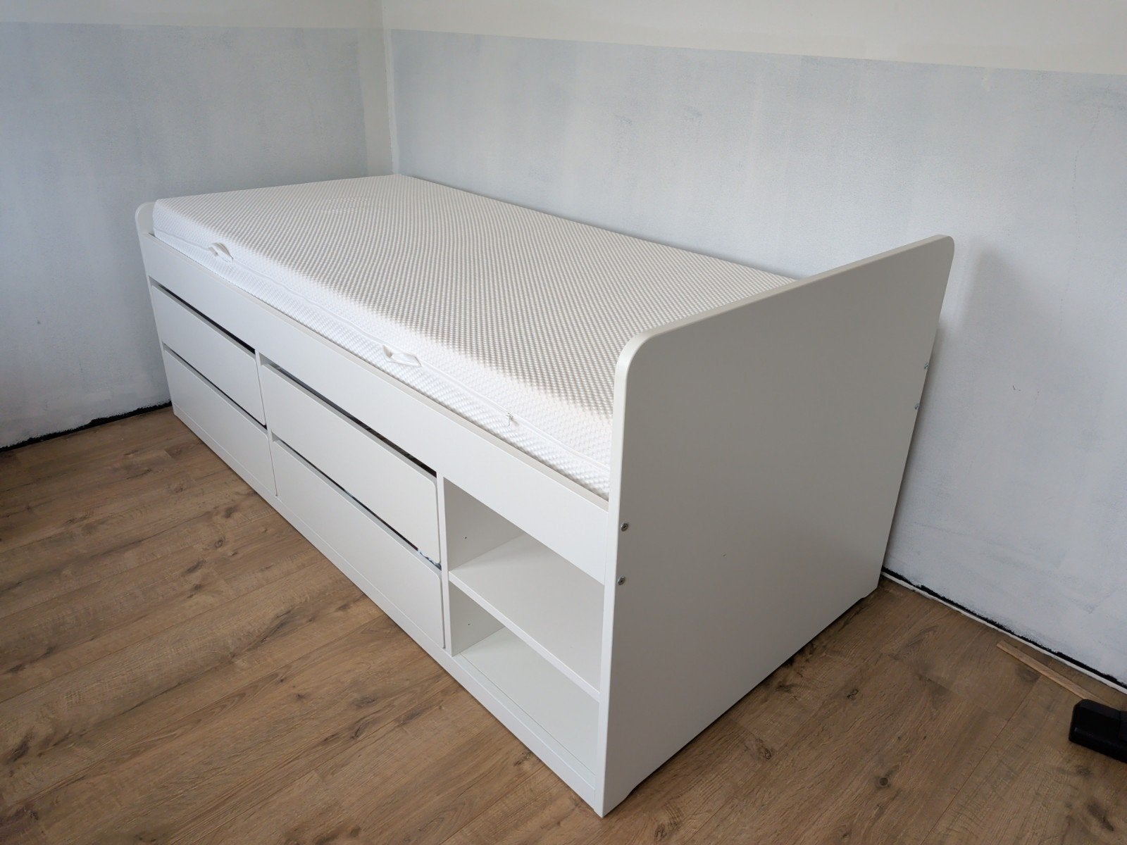 SLÄKT bed met lades als nieuw 
Bedframe met opberger+lattenb, Huis en Inrichting, Ophalen, 90 cm, Eenpersoons, Wit