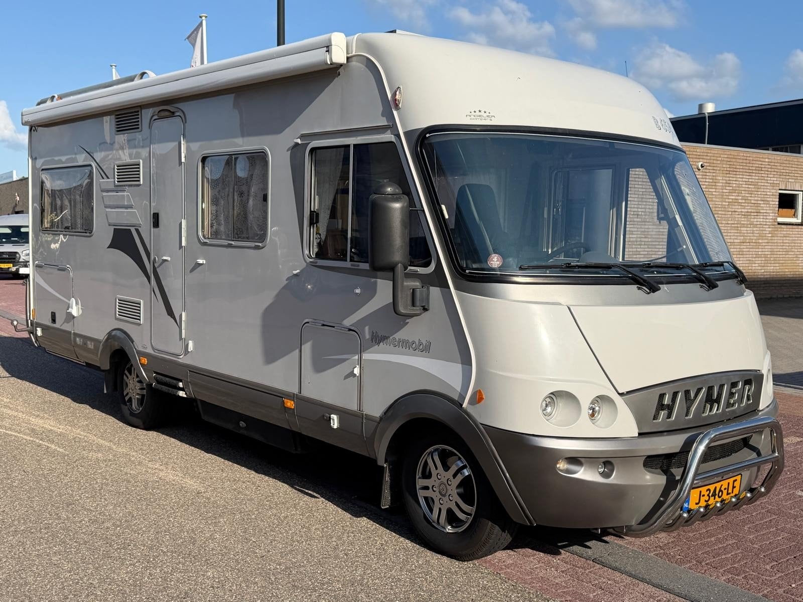 Hymer B 654 Integraal 2 x airco , luchtvering , top staat, Caravans en Kamperen, Campers, Integraal, Ringverwarming, Fiat, Luifel