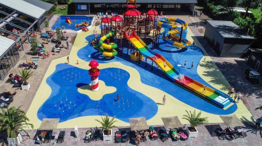 Kampeerplaats 8-22 augustus, Ophalen of Verzenden, Nieuw