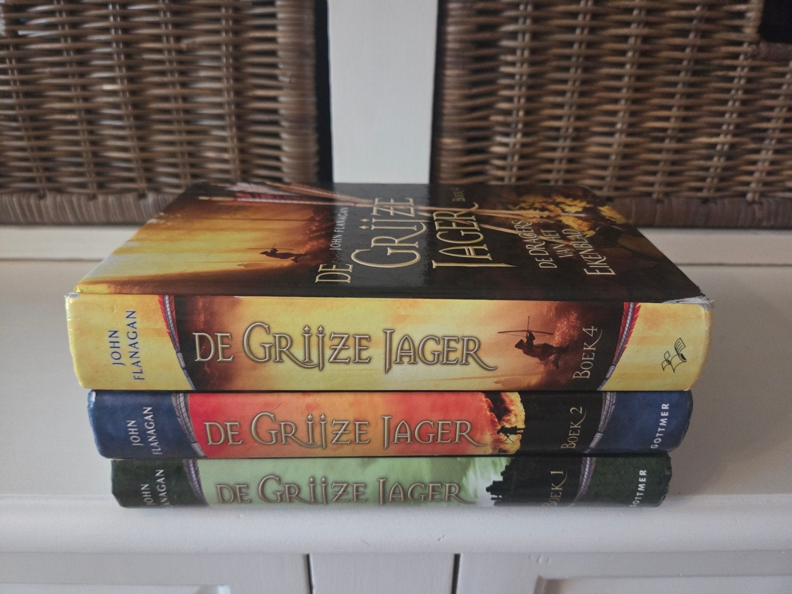 John Flanagan - grijze jagers, Ophalen of Verzenden, Gelezen