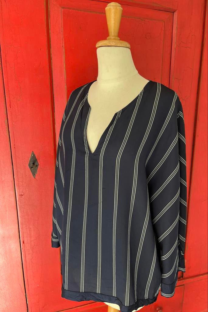 Just in Case nieuwe blauwe blouse met strepen, maat 40/42, Verzenden, Nieuw, Maat 38/40 (M), Blauw