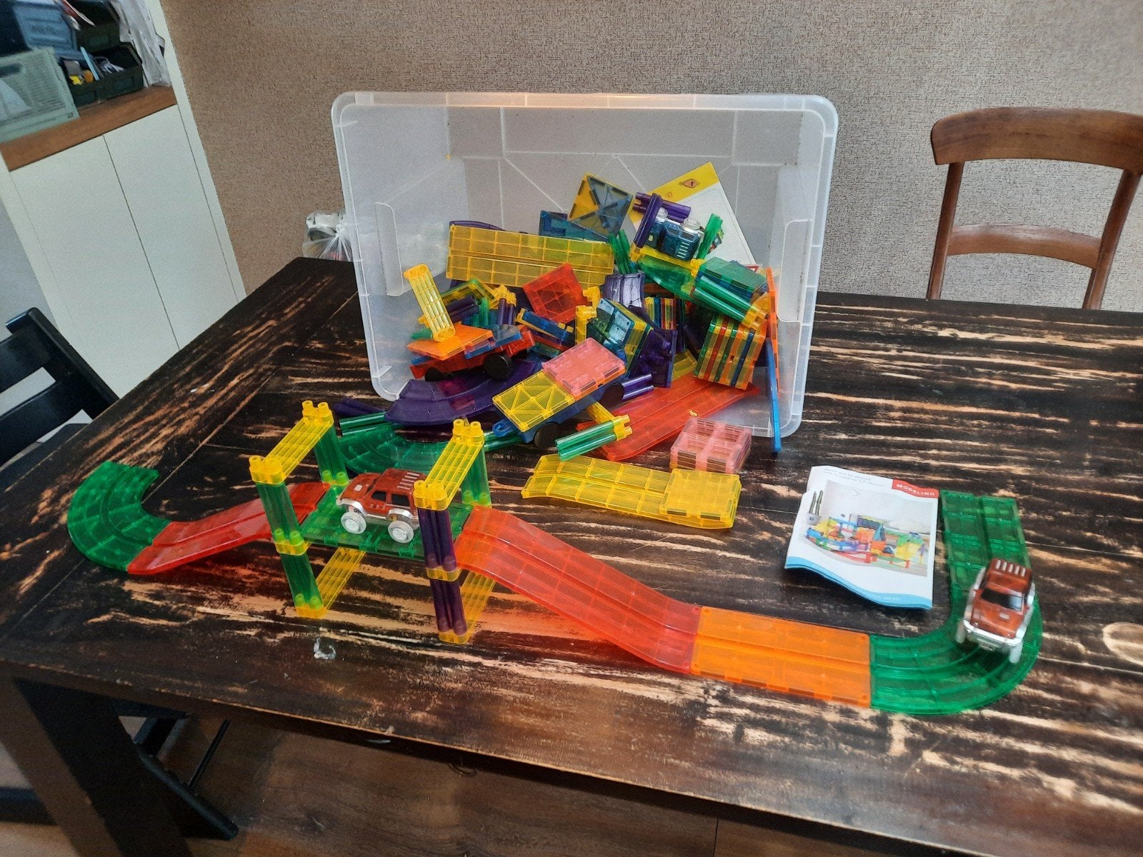 Magnetisch Bouwspeelgoed met Auto's en Banen, Ophalen, Gebruikt, Overige merken