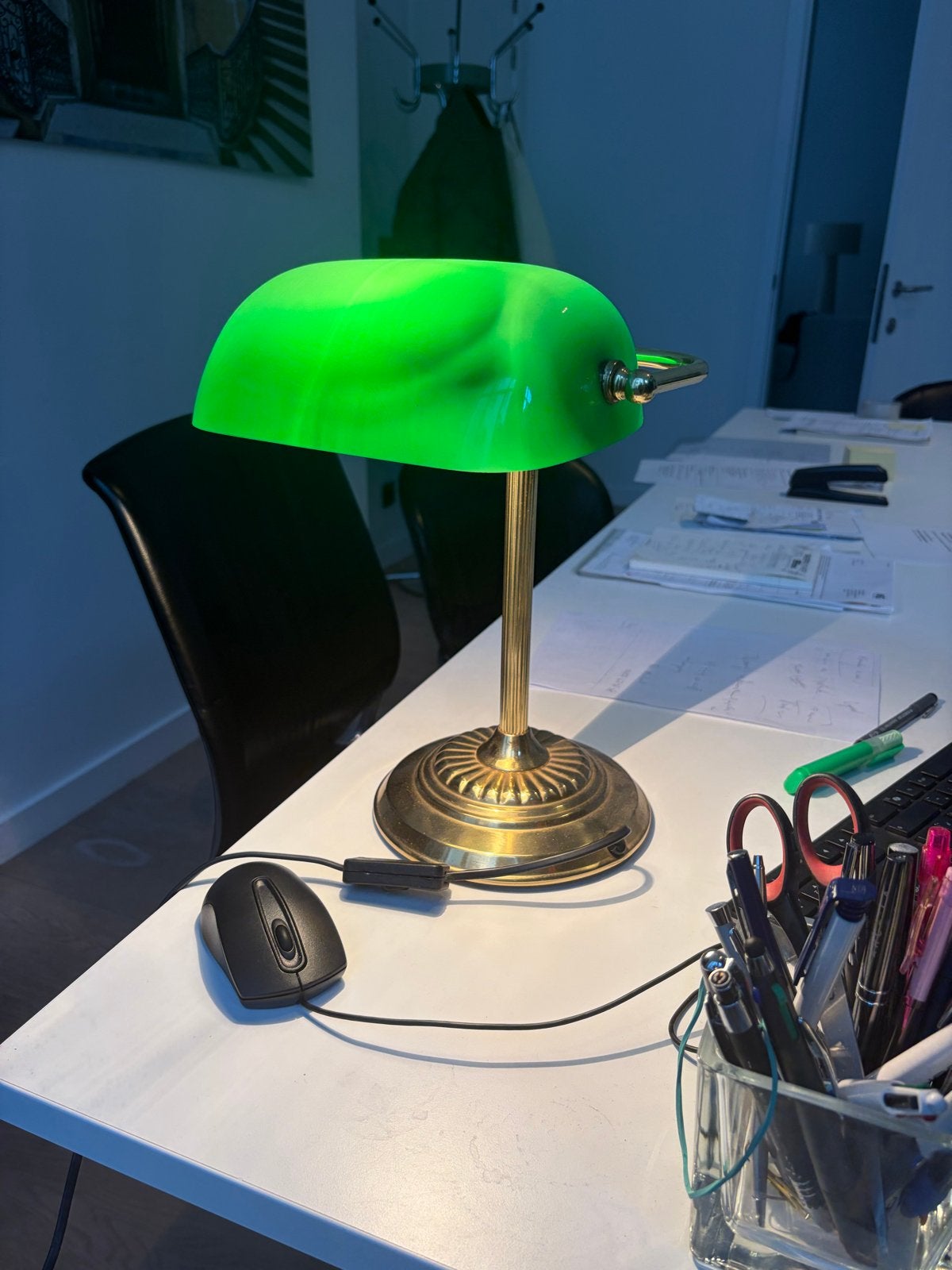 Klassieke Bankierslamp Groen Glas Messing Voet, Met schakelaar, Gebruikt, Overige merken, Groen
