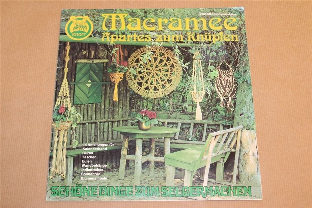 Macramee — Vintage Boek, 14 Projecten ca. 1970, Boeken, Ophalen of Verzenden, Gelezen, Overige onderwerpen