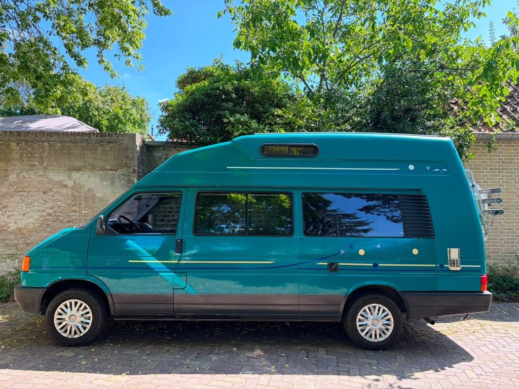 Karmann Karuso (1057388), Buscamper of Camperbus, Reservewiel, Treinzit, Particulier