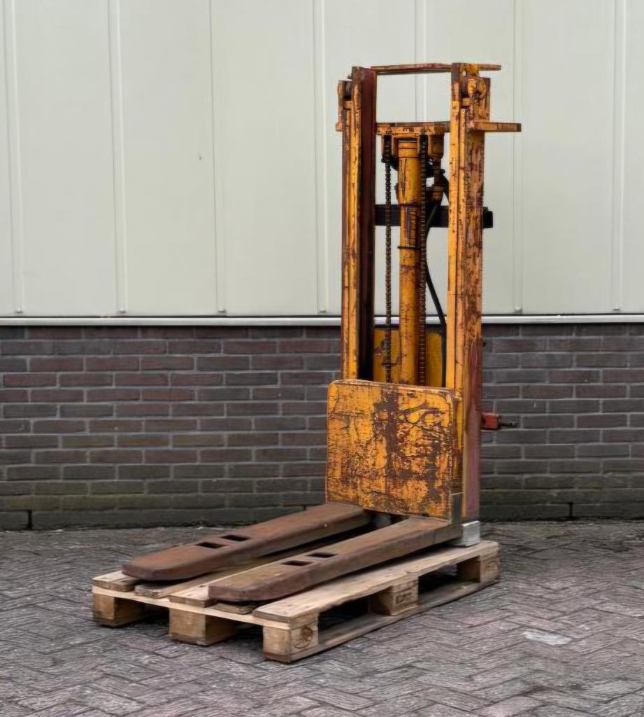 Hydraulische hefmast/palletdrager Cat. 1, Ophalen, Gebruikt, Handmatig