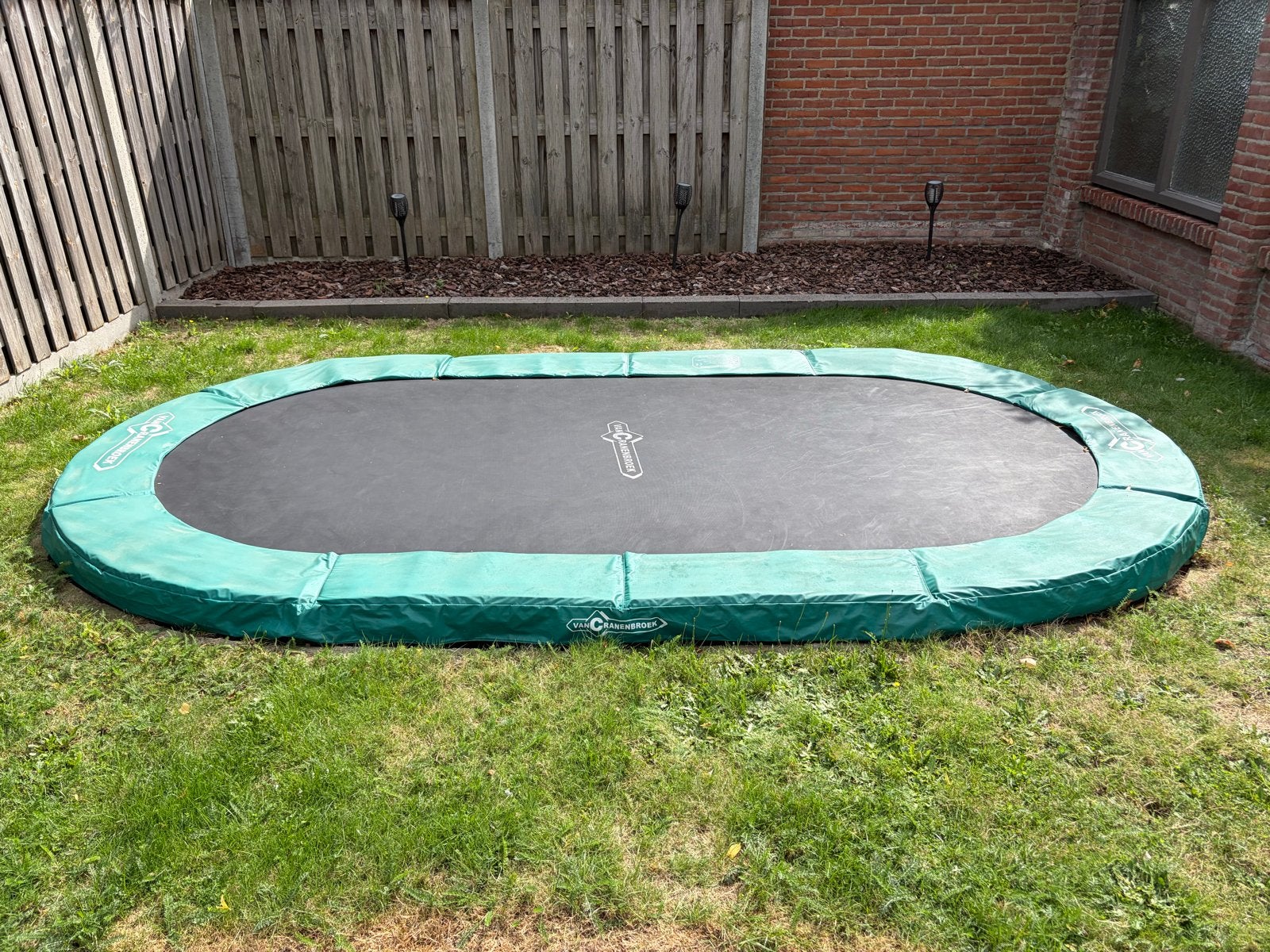 Ovale Van Cranenbroek Inground Trampoline, Ophalen, Gebruikt