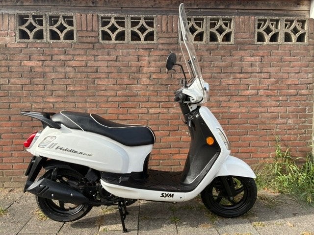 SYM FIDDLE II 4T SNOR SCOOTER MET SLECHTS 2846 KM !! BJ 2015, Ophalen, Gebruikt, Benzine, Fiddle