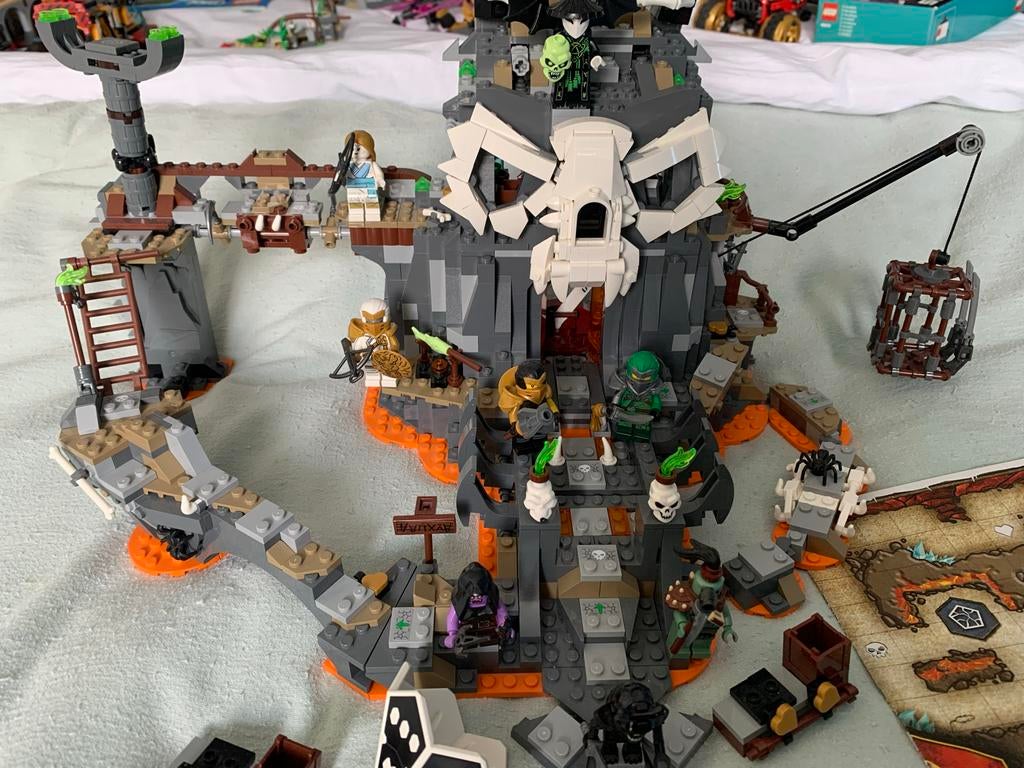Lego Ninjago 71722 Skull Sorcerer's Dungeon, Ophalen, Gebruikt, Complete set, Lego