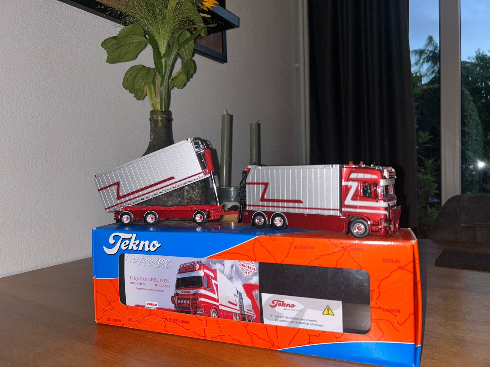 G&J Van Leeuwen Scania    Mesttransportcombinatie, Hobby en Vrije tijd, Modelauto's | 1:50, Ophalen of Verzenden, Zo goed als nieuw