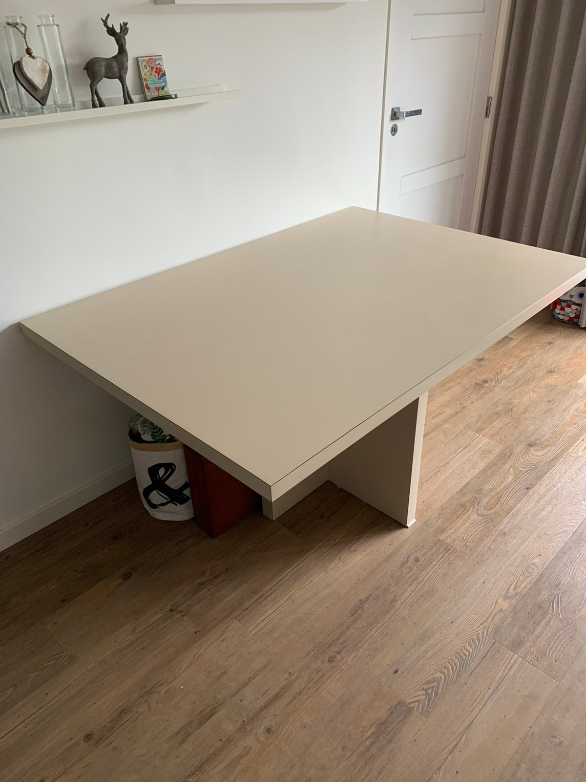 Massieve tafel, Huis en Inrichting, Tafels | Eettafels, Ophalen, Overige materialen, 100 tot 150 cm, 50 tot 100 cm
