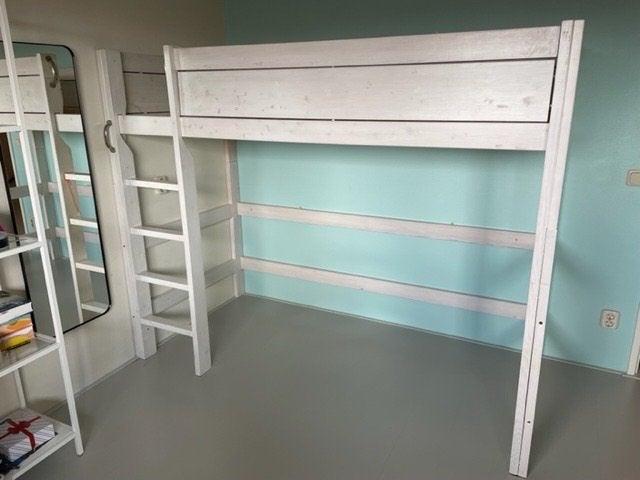 Hoog(half) slaper in whitewash grenen, Ophalen, Gebruikt, Eenpersoons, 160 tot 180 cm