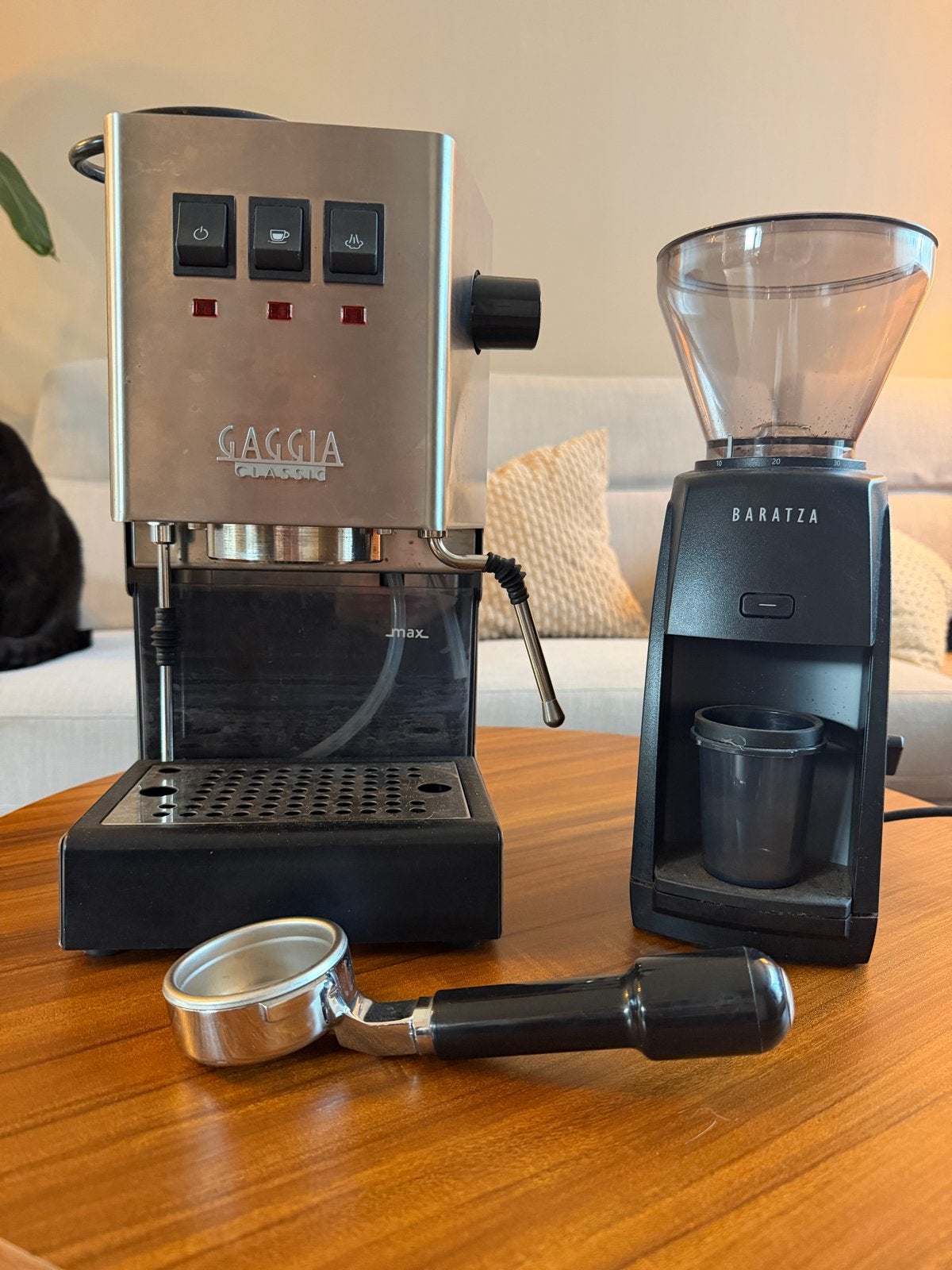 Gaggia Classic espressomachine met Baratza koffiemolen, Afneembaar waterreservoir, Gebruikt, Combi, 2 tot 4 kopjes