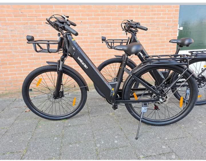Nieuwe elektrische fiets - Zwart, krachtige motor, Fietsen en Brommers, Nieuw, 51 tot 55 cm, 50 km per accu of meer, Ophalen