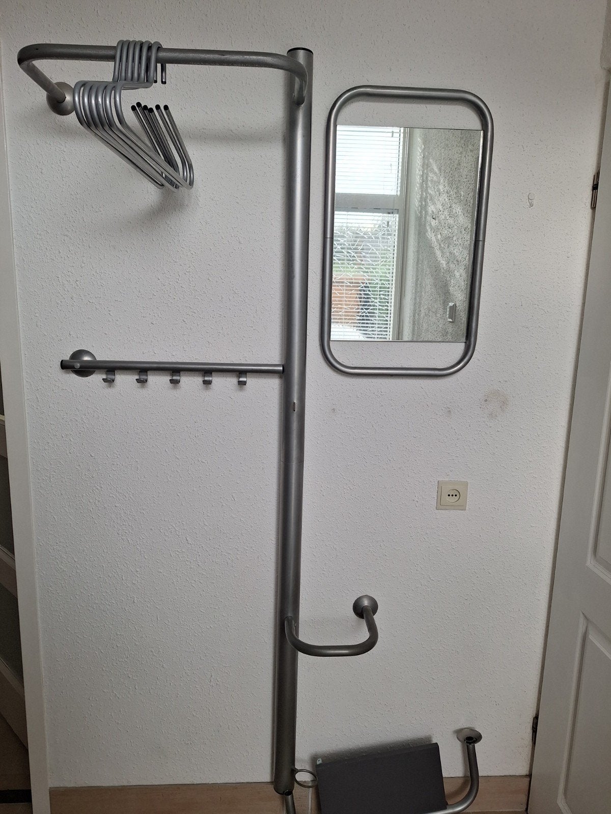 Kapstok met bijpassende hangersstalen kapstok, Ophalen, Metaal, Wandkapstok, Minder dan 100 cm