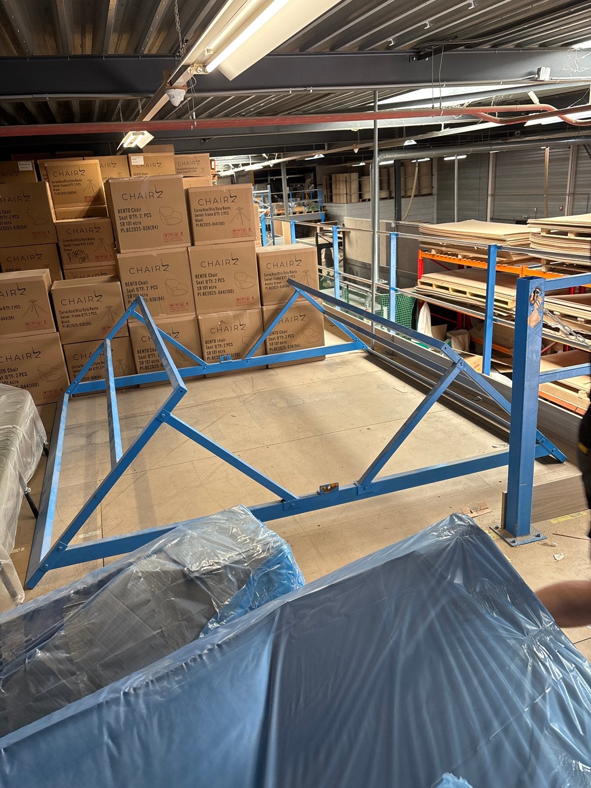 Kantelhek entresol - 260cm lengte, Ophalen