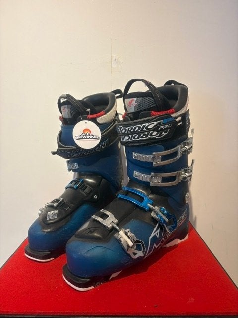 Nordica NRGY Pro 110 Heren skischoenen maat 28,5 (43), Sport en Fitness, Skiën en Langlaufen, Nordica, Gebruikt, Info@nordica.com