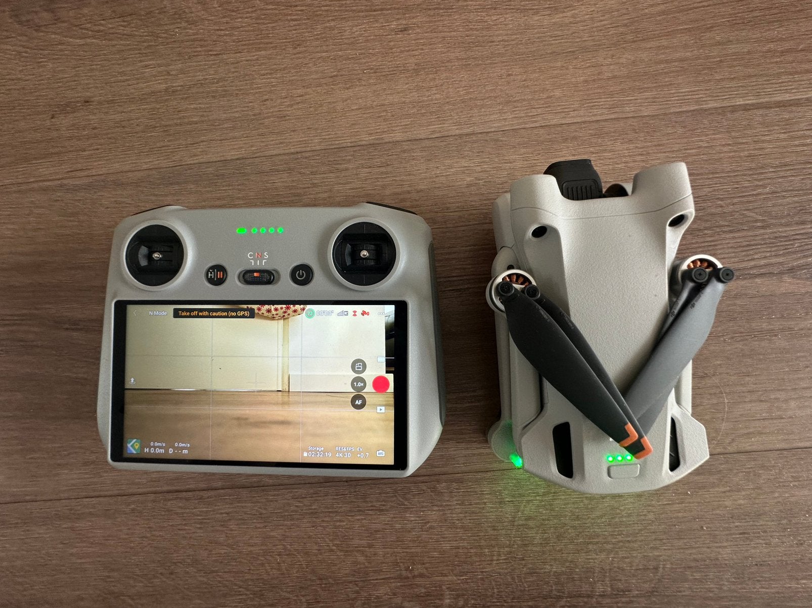 DJI Mini 3 Pro met DJI RC Smart Controller, Ophalen of Verzenden, Zo goed als nieuw