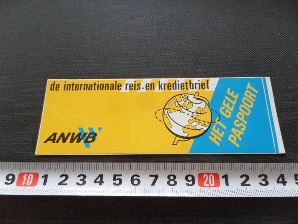 sticker ANWB het gele paspoort reis/kredietbrief, Ophalen, Zo goed als nieuw