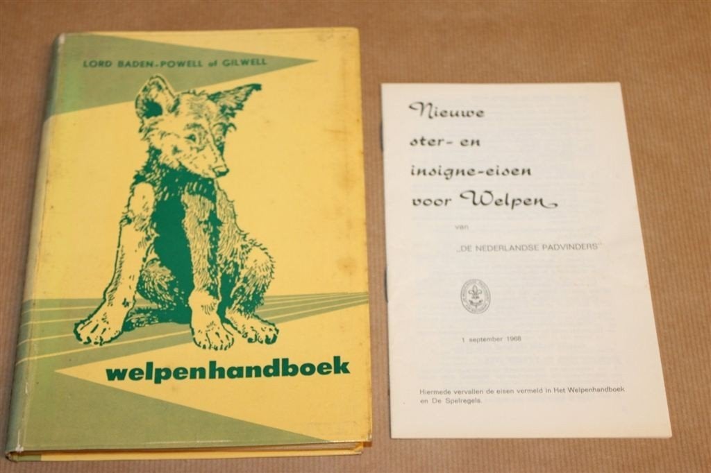 Het Welpenhandboek — Scouting Gids Baden-Powell 1963 Vintage, Verzamelen, Scouting, Gebruikt, -, -, Ophalen of Verzenden