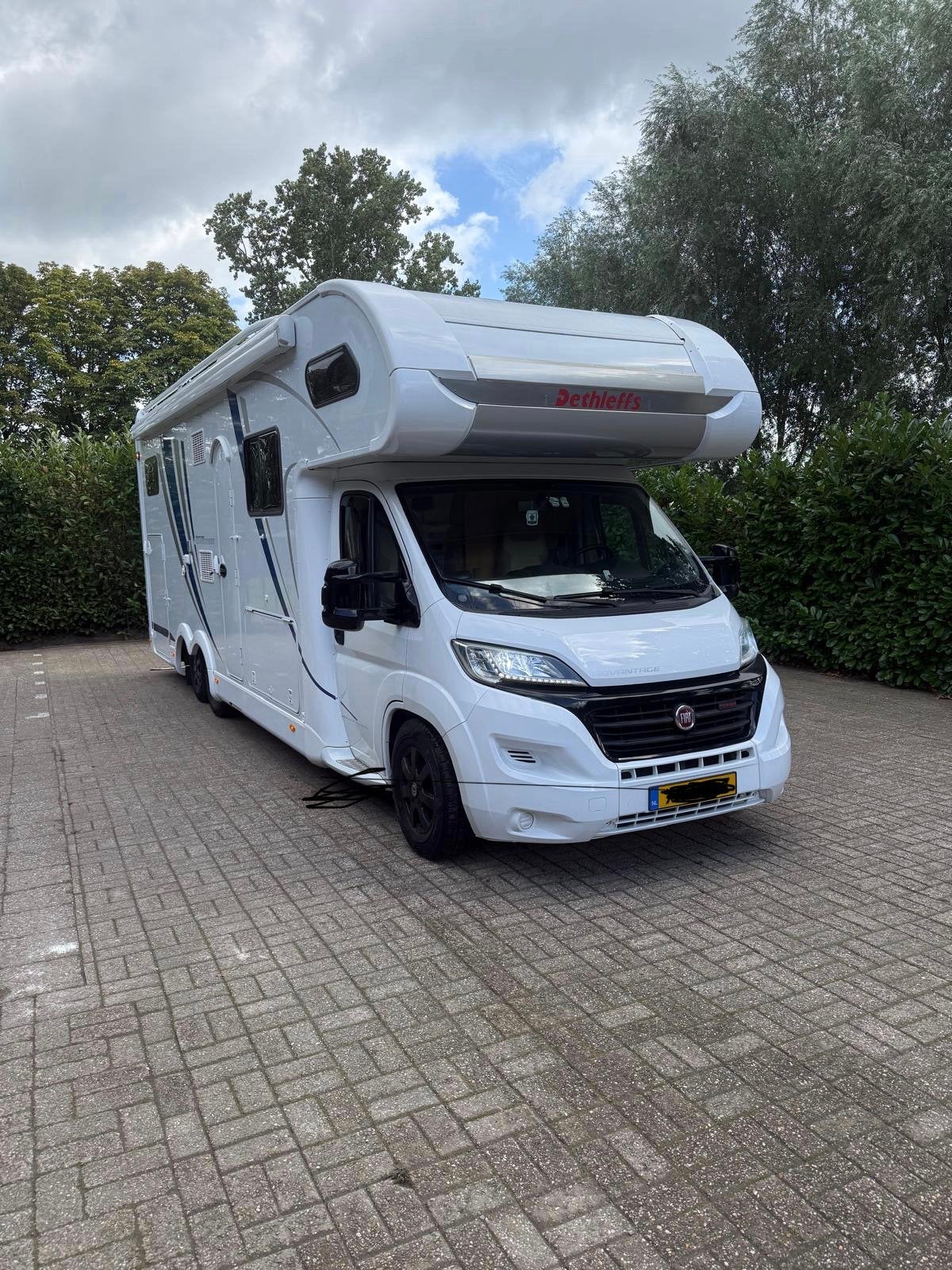 Dethleffs Camper  a7871 Luxe en Ruim voor de Hele Familie, Caravans en Kamperen, Integraal, Gaslek-detector, Fiat, 7 tot 8 meter