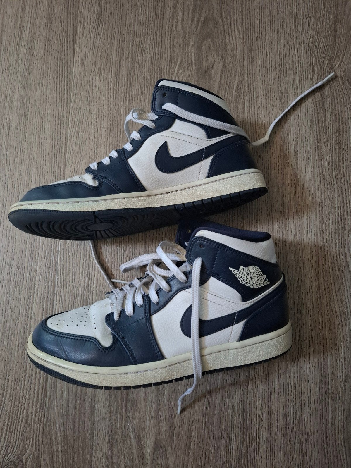 Nike Air Jordan 1 Mid - Donkerblauw/Wit, Blauw, Nike, Ophalen of Verzenden, Sneakers of Gympen