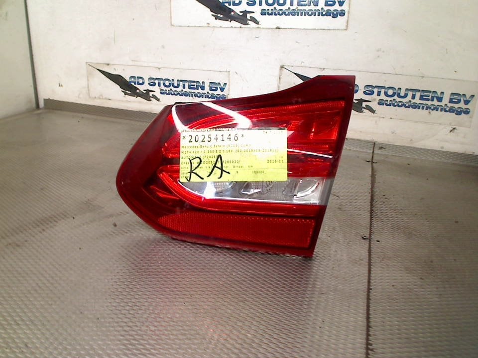 Achterlicht Rechts Mercedes-Benz C Estate (S205) A2059066000, Gebruikt, Mercedes-Benz AG, Mercedes-Benz, Mercedesstraße 120, Stuttgart 70372, , Duitsland