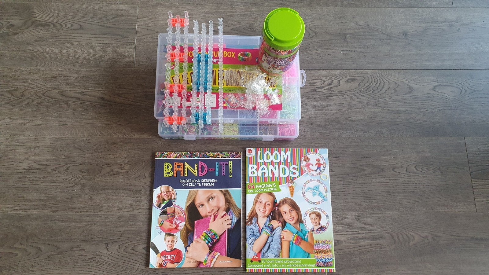 Loombandjes+accessoires, Overige thema's, Meerkleurig, Ophalen of Verzenden, Zo goed als nieuw