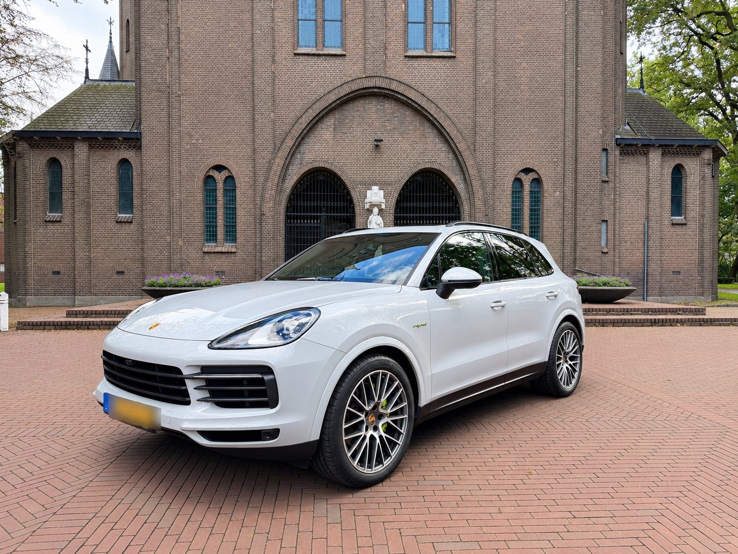 Porsche Cayenne E-Hybrid Platinum Edition | Krijt |55.000 km, Auto's, Automaat, Cayenne, 3500 kg, 2270 kg