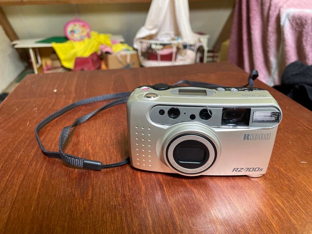 Ricoh RZ-700s Compact Camera - Vintage Analoog, Ophalen of Verzenden, Gebruikt, Compact, Overige Merken
