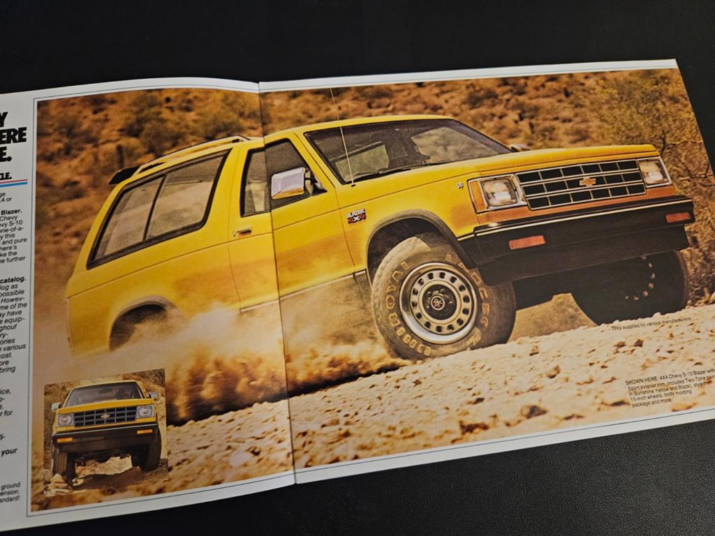 Brochure Chevrolet S-10 Blazer 1983 USA, Ophalen of Verzenden, Zo goed als nieuw, Chevrolet