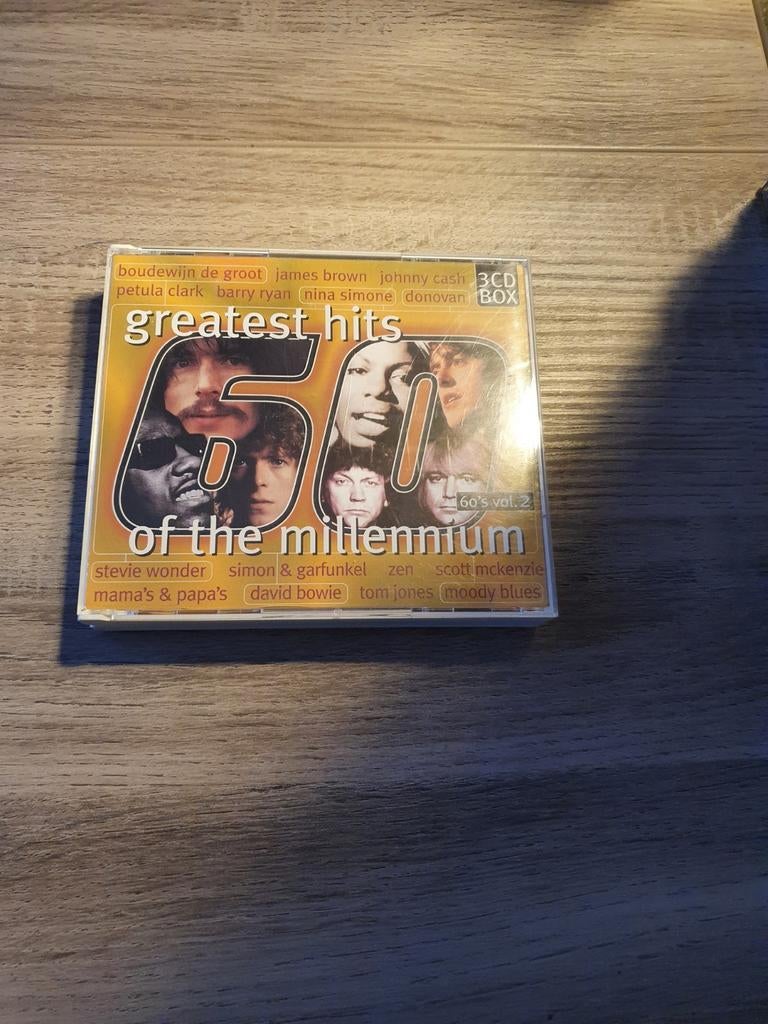 Cd greatest hits of the millennium, Ophalen of Verzenden, Zo goed als nieuw, Pop