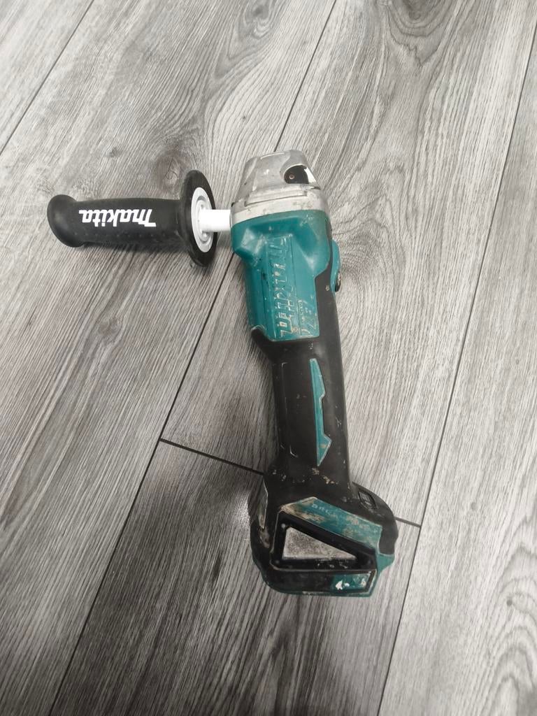 Makita DGA504 Accu Haakse Slijptol, Doe-het-zelf en Verbouw, Gereedschap | Slijpmachines, Ophalen of Verzenden, Gebruikt, Minder dan 700 watt