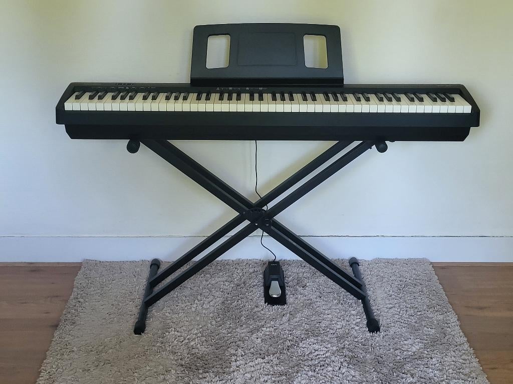 Roland FP10 Digitale piano, Ophalen, Zwart, Zo goed als nieuw, Digitaal
