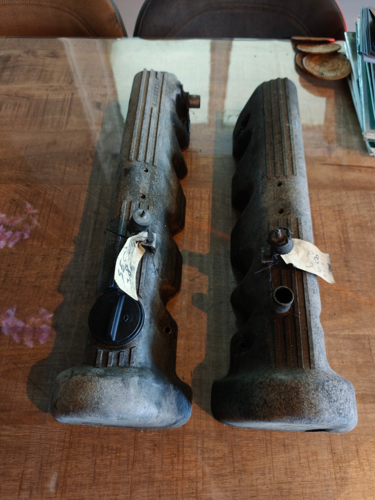 Mercedes W126 C126 SEC M116 M117 V8 kleppendeksels set L+R o, Ophalen of Verzenden, Gebruikt, Mercedes-Benz