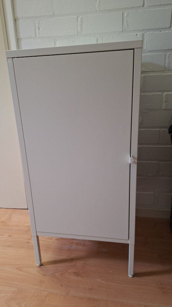 IKEA LIXHULT kast wit, Ophalen, Gebruikt