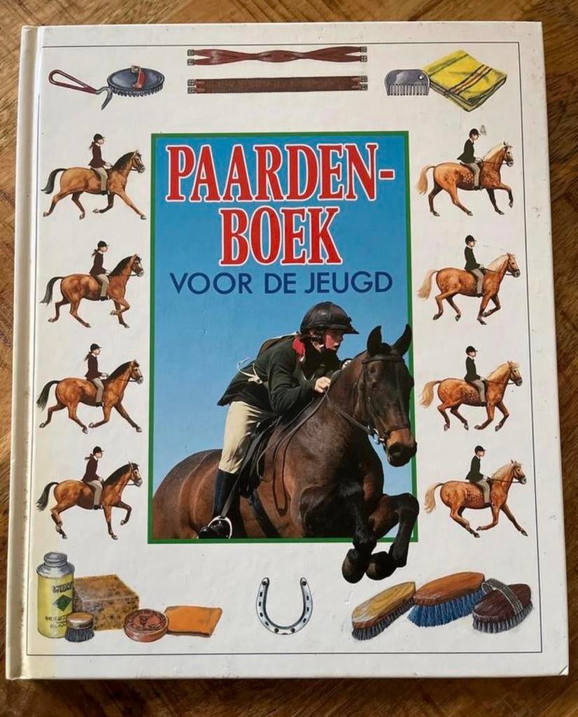 Paardenboek voor de Jeugd - Leer alles over paarden!, Ophalen of Verzenden, Zo goed als nieuw
