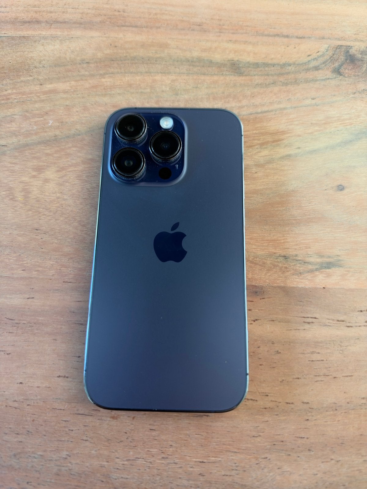 Foto 4 van iPhone 14 Pro 128 GB Paars - 84% batterij, onbeschadigd