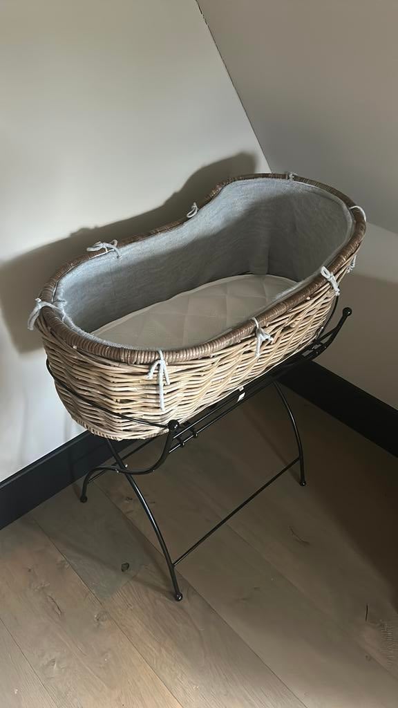 Moses wieg rotan compleet, Kinderen en Baby's, Ophalen, Zo goed als nieuw, Wieg
