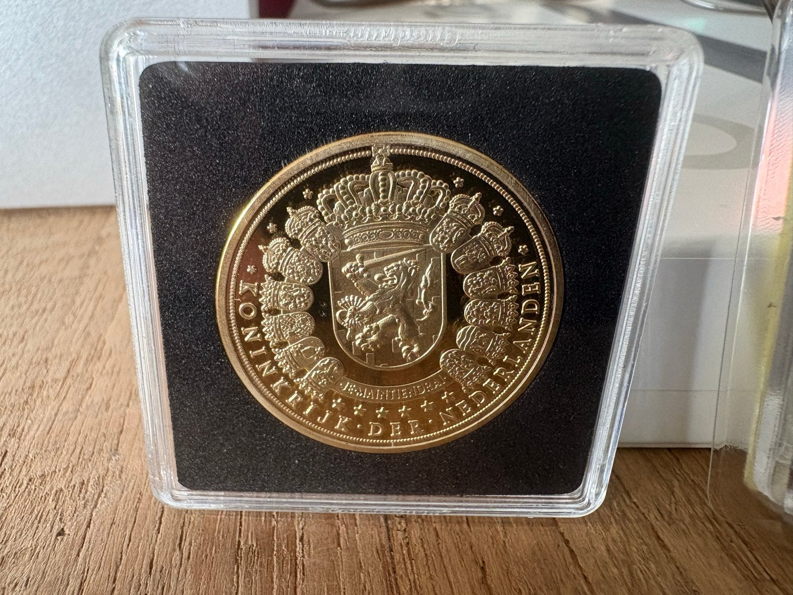 Gouden munt Catharina-Amalia Prinses van Oranje, Ophalen, Koningin Beatrix, Losse munt, Goud