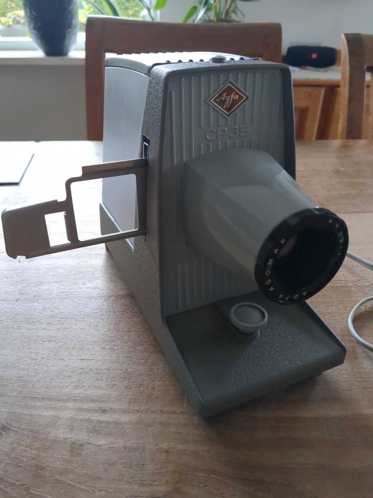 Agfa CP35 diaprojector, Ophalen, Gebruikt