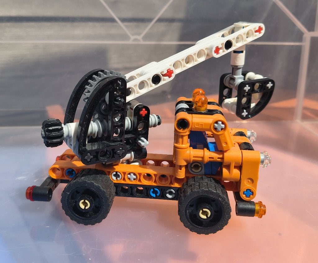 Lego 42088 Hoogwerker / Cherry Picker, Lego, Ophalen of Verzenden, Zo goed als nieuw, Complete set