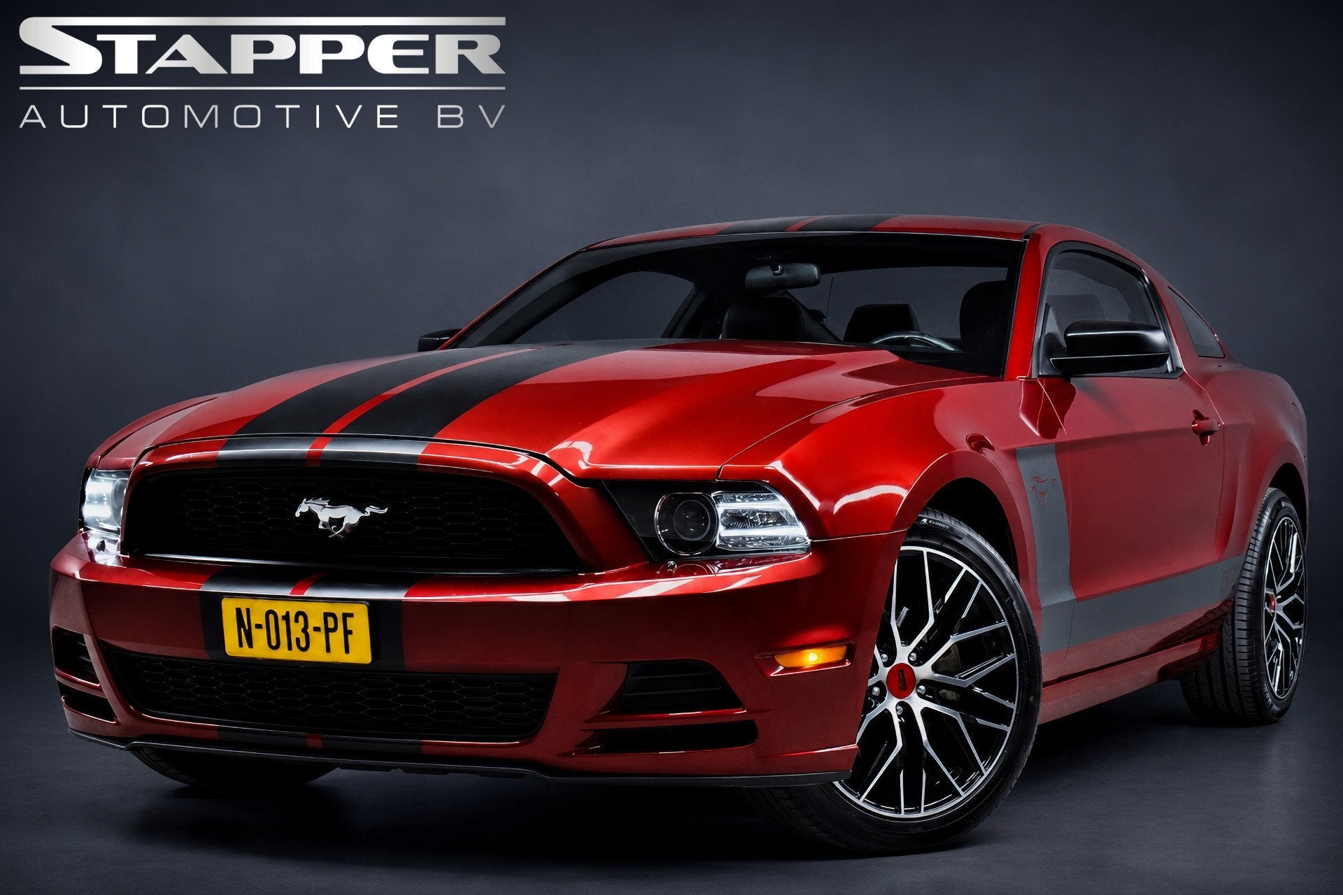 Ford Mustang 3.7 V6 309pk Automaat Xenon/Led/Leer/Stoelverw/, Auto's, Automaat, Achterwielaandrijving, Gebruikt, Zwart