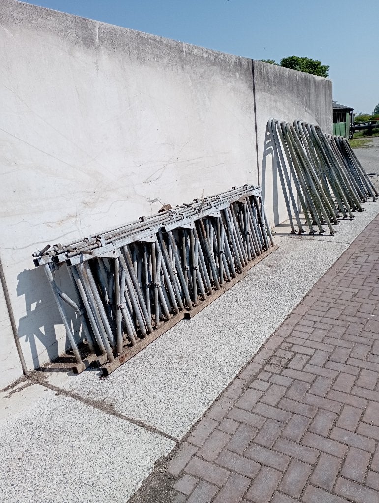 Ligboxen voerhekken jongvee, Dieren en Toebehoren