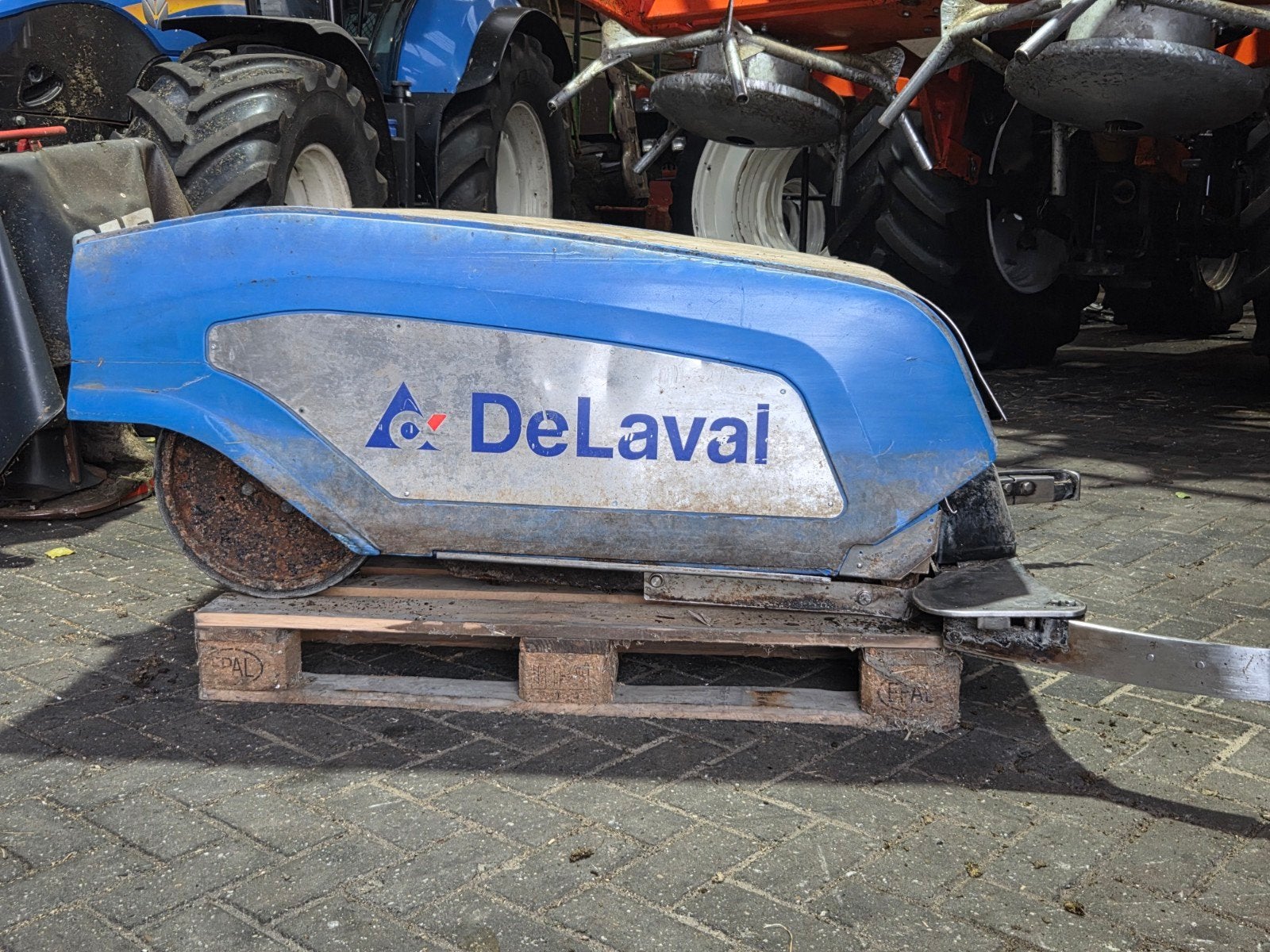 DeLaval Joz Mestrobot, Ophalen, Veehouderij, Stalinrichting
