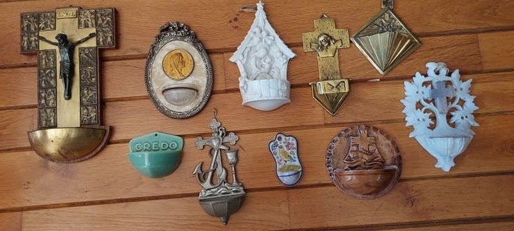 verzameling wijwaterbakjes, Verzamelen, Ophalen of Verzenden, Zo goed als nieuw, Overige typen, Christendom | Katholiek