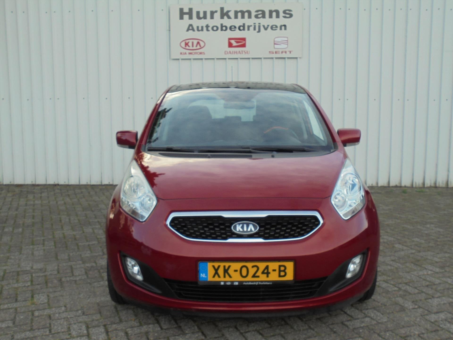 Kia Venga 1.6i AUTOMAAT HOGE INSTAP 60.741 KM ! TREKHAAK, Auto's, Automaat, 4 cilinders, Automatische klimaatregeling, Bedrijf