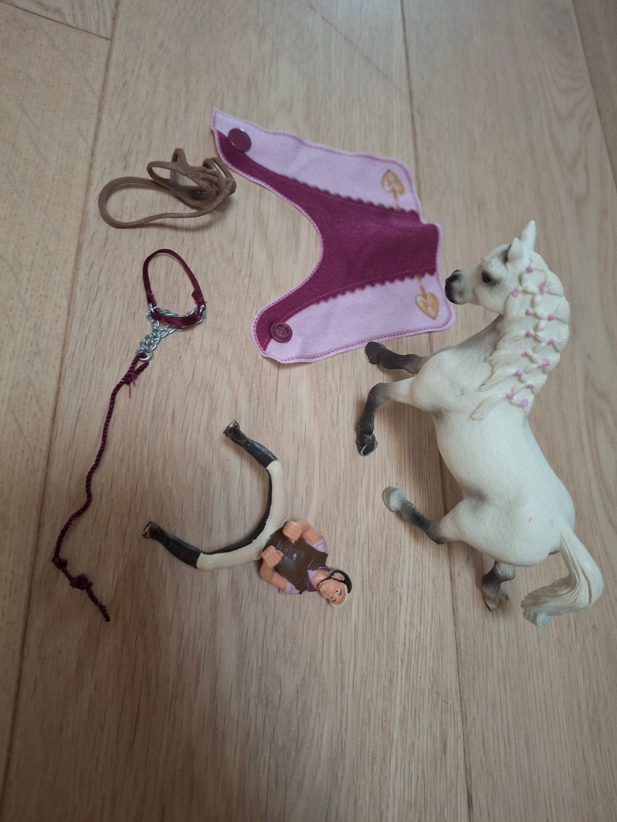 Schleich paarden en paardenspulletjes, Ophalen of Verzenden, Zo goed als nieuw